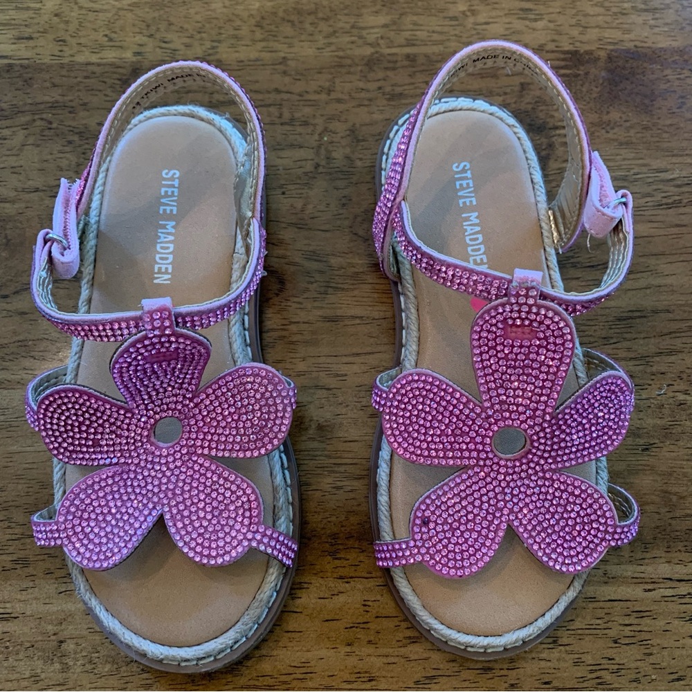 Steve Madden Kids Sparkly Pink Floral Sandals; Size 1
